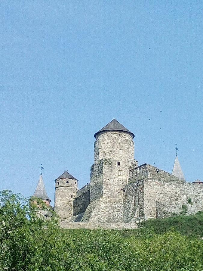 Smotrytska Vezha Hotell Kamjanets-Podilskyj Exteriör bild